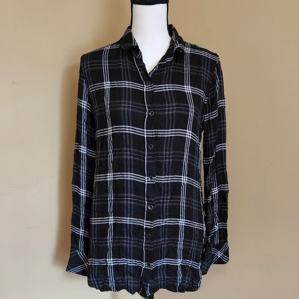 Anthropologie Cloth&Stone Long sleeve button down flannel Size Small - Picture 1 of 5